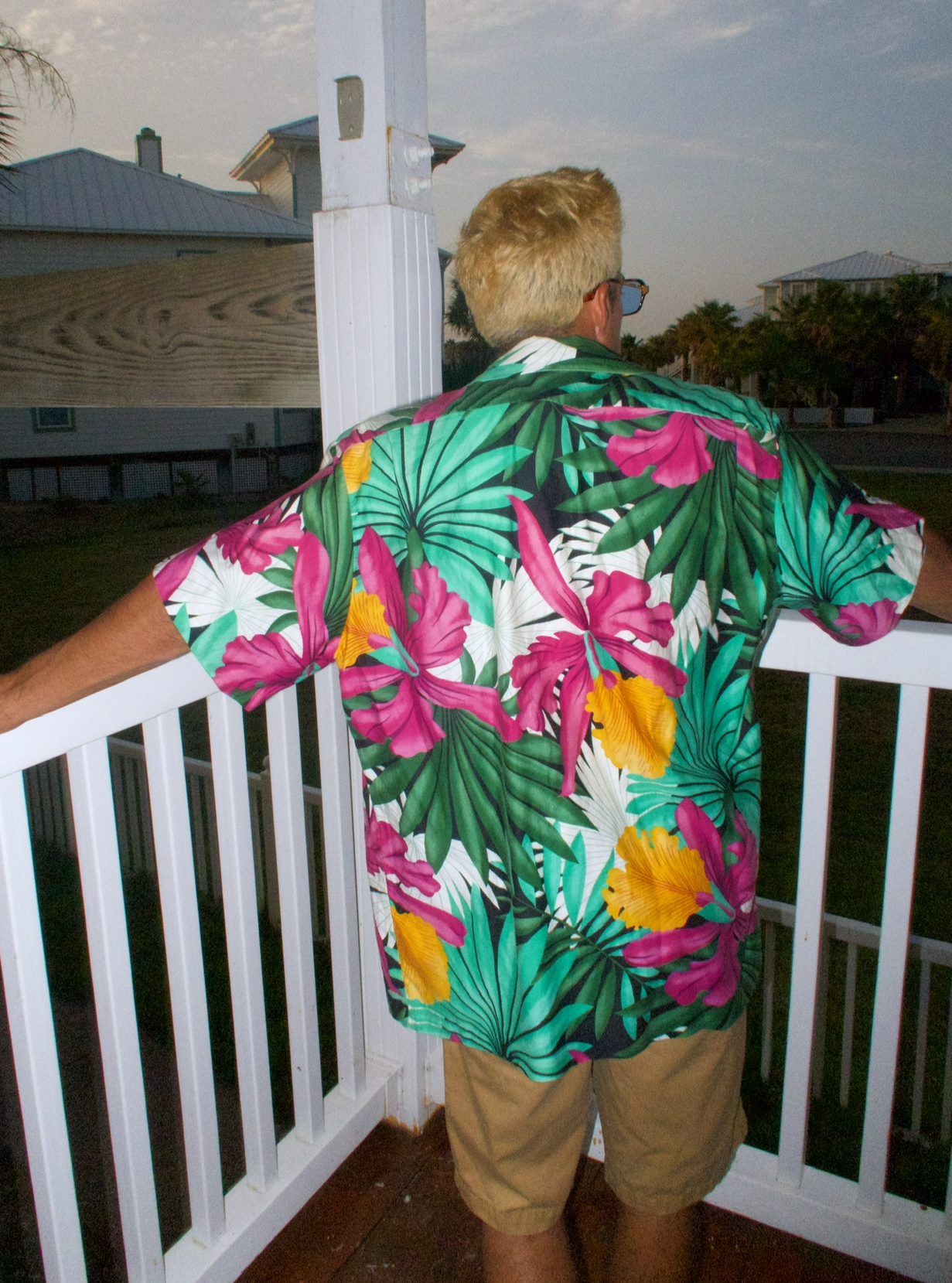 VINTAGE Colorful Hibiscus Shirt from Hawaii